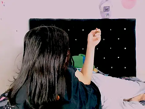 camii_extrange's Live XXX Chat