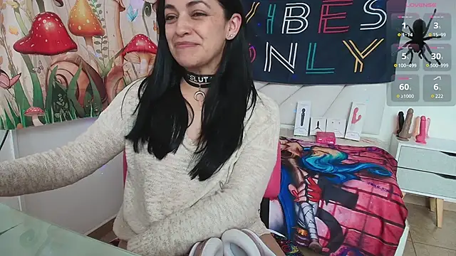 LovelyAzucena 即時 XXX 聊天