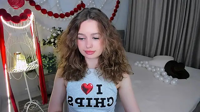 แชท XXX สดของ MiracleCurly