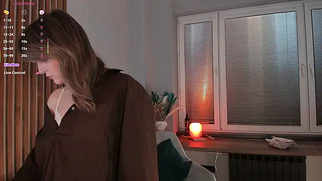 Chat +18 de OssieCrews ao vivo