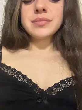 عرض كام GeraBoobsi