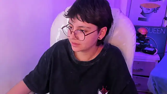 Nathaly_ds Chat XXX live