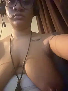 nickytheehawtieのライブXXXチャット