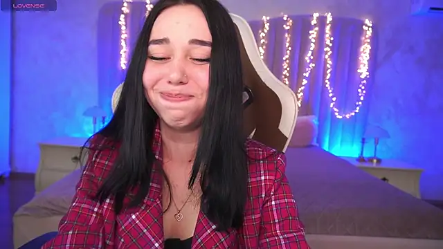 TorrySrar's Live XXX Chat