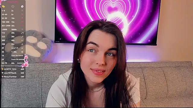 XXX chat uživo modela MirnaTellado