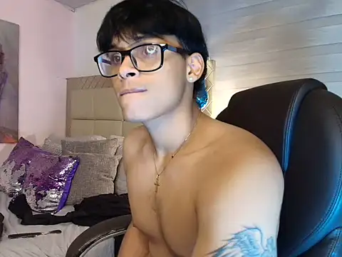 mathias_oberlin Chat XXX in diretta