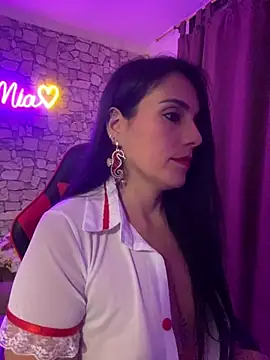 Miaswwe live XXX chat
