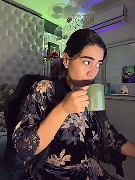 Chatroom XXX en direct de ZarahEvans