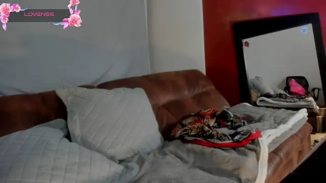 Chat XXX en directo de La_Diabla_111_