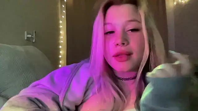 Chat XXX en directo de Lulu_Di