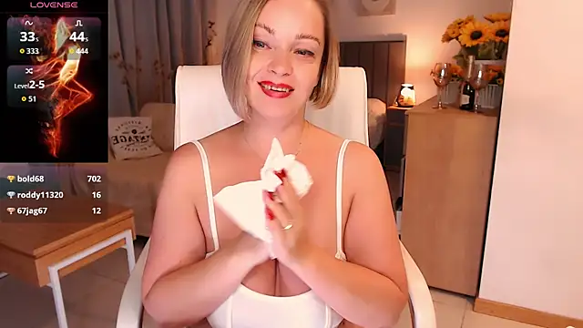 Chat XXX ao vivo de Tilly_Eliot