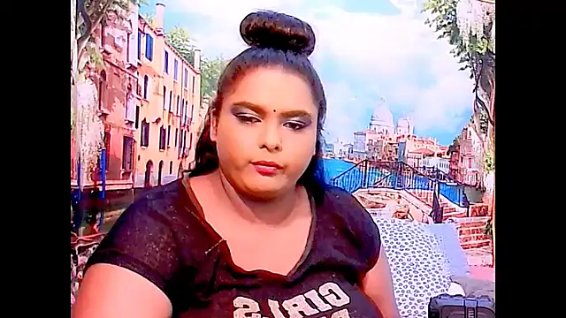 Indianfairy99 Adlı Modelin Canlı XXX Sohbeti