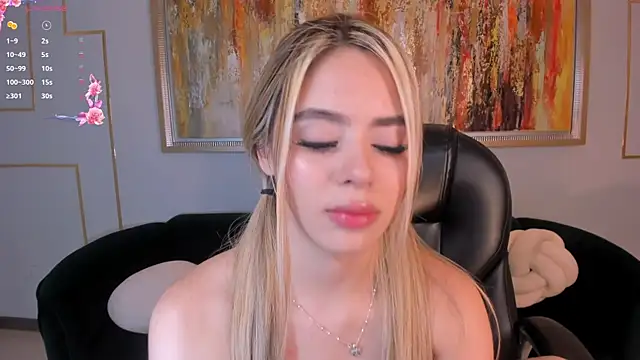 JuanitaClay Adlı Modelin Canlı XXX Sohbeti