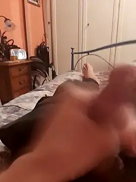 Chat +18 de ilcazzone32 ao vivo