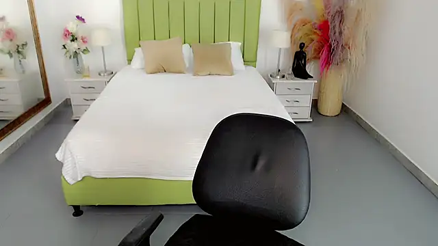 charlotte1_sweet 即時 XXX 聊天