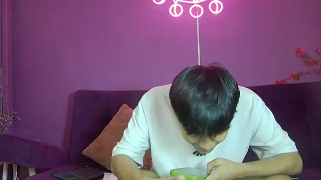 Liam_Sinclair's Live XXX Chat