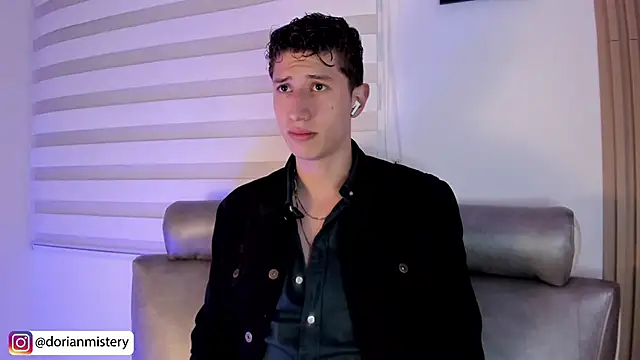 Dorianmistery2322_'s Live XXX Chat