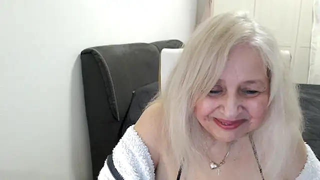 SusiLifeXXX's Live XXX Chat