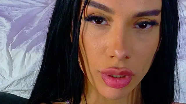 MidnightMuse3 Chat XXX in diretta