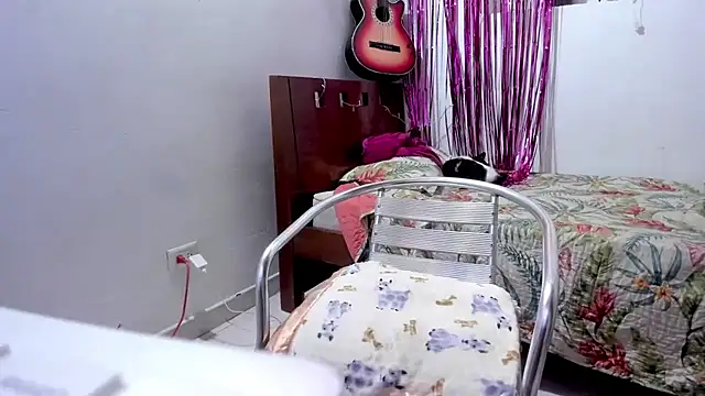 XXX chat uživo modela megan_doll2123