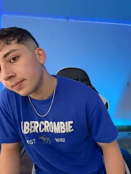 Chat XXX Live oliver_kyy