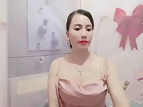 Hello-Kitty001's Webcam Show