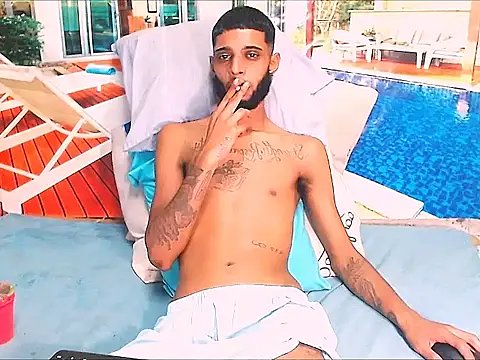 CharmingIndian1's Live XXX Chat