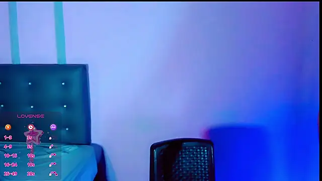 Pokazy przed kamerką – malahya_