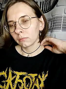 Aashikalaa's Live XXX Chat