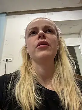 HarrietDart's Live XXX Chat