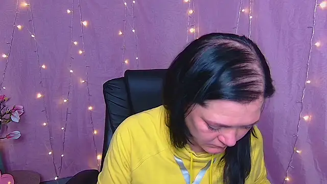 LauraFinnn Live XXX chat