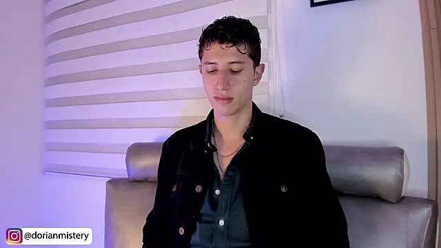 Czat XXX na żywo – Dorianmistery2322_