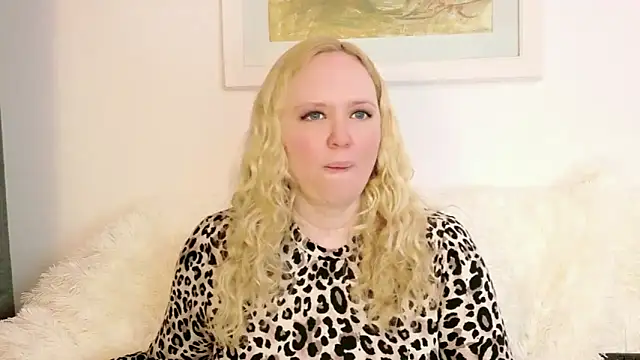 Sarah4you: απευθείας συνομιλία ΧΧΧ