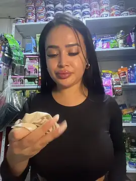 دردشة Sara_fun الجنسية المباشرة