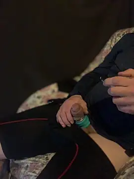 Ldnick69's Webcam Show