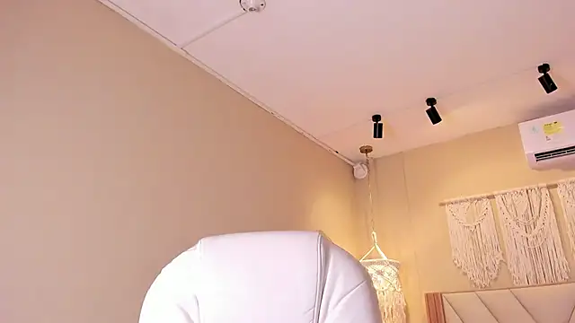 NahimiThompson Live XXX-Chat