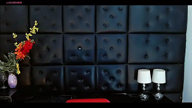 Daniela_Pink_ 即時 XXX 聊天