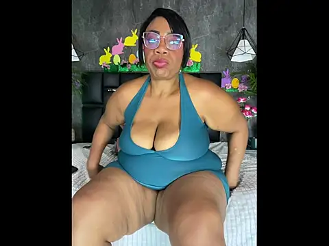 Czat XXX na żywo – AranzalatinBlaks1