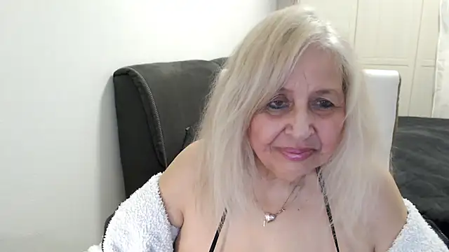 SusiLifeXXX Chat XXX live