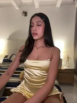 SelenaStone Chat XXX live