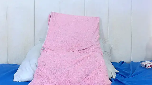 Pokazy przed kamerką – aliisonn_cooper