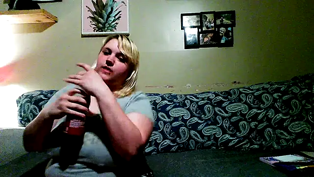 SweetCrazyKay's Webcam Show