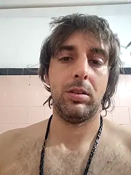 Andrew_Scorpion: διαδικτυακό σόου στην κάμερα