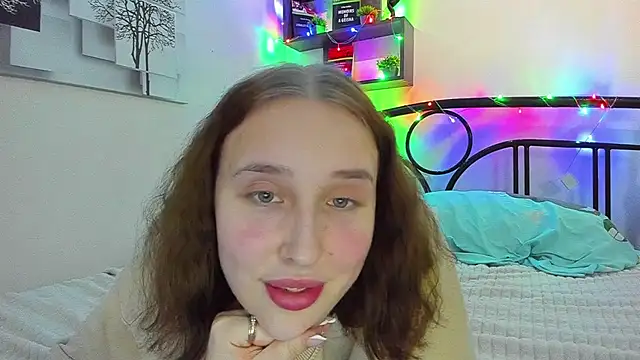 CrazyBitchInLace's Live XXX Chat