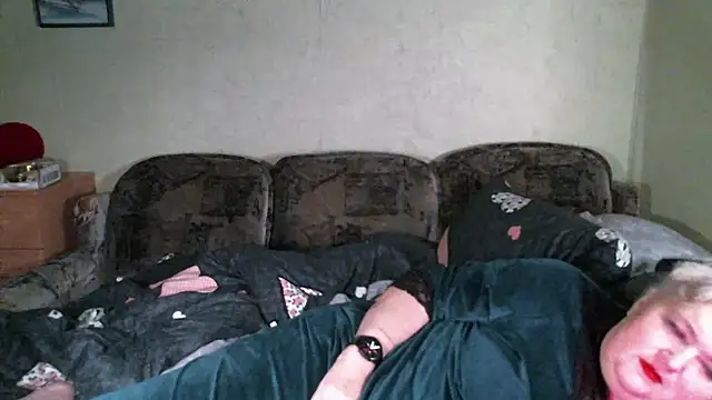 Lana555: απευθείας συνομιλία ΧΧΧ