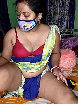 MAGGO-11 Webcam show