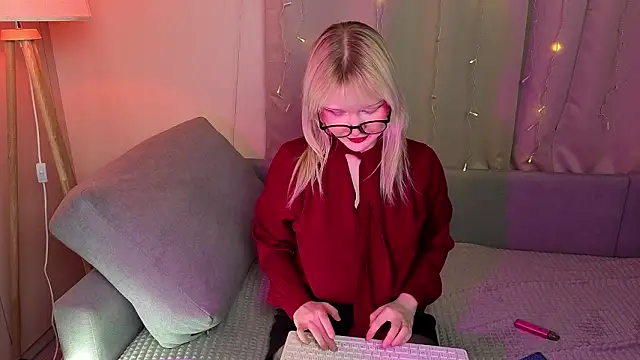 Mary_Piersen: απευθείας συνομιλία ΧΧΧ