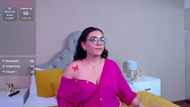 AlmaraRouge – Naživo XXX chat