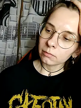 Aashikalaa Live XXX-Chat