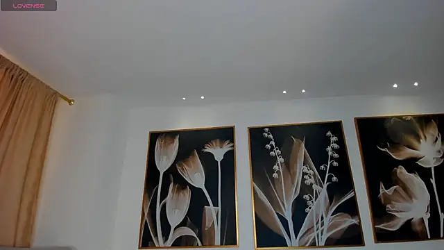 AmaliaCrusのライブXXXチャット